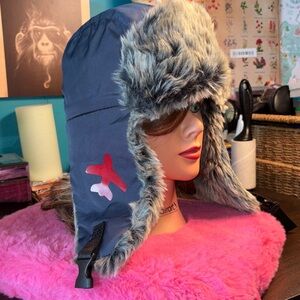 NWOT Levi Strauss & Co Blue Trapper Hat Faux Fur Trim Winter Hat S/M Mens. Cute